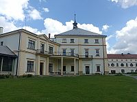 zámok Kvasiny - pristavaný lovecký salón s verandou