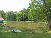 rybník, kde práve končili rybárske preteky mládeže