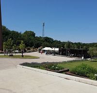 nechýbajú ani predajné stánky či informácie o včelárstve