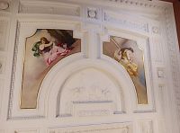 štukový strop so štyrmi alegorickými maľbami
