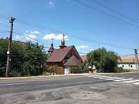 kostolík za cestou oproti kaštieľu