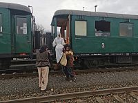 nástup anjela a čertov do Mikulášského vlaku