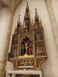 bočný oltár Kríža