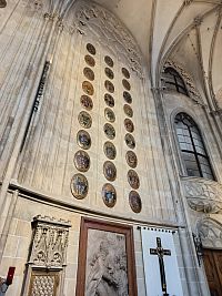 náhrobné kamene a erby I