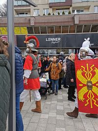 rímski vojaci, ktorí zanechali nápis na trenčianskej skale