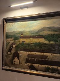 Dubnický kaštieľ v roku 1899, pod ním majer, na jeho mieste sú dnes garáže a paneláky