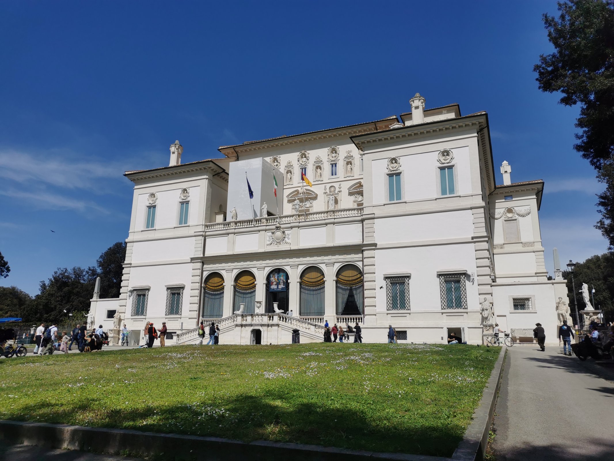 Taliansko - Lazio - Rím - záhrady Villa Borghese