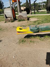 malé detské ihrisko