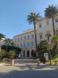 Taliansko - Lazio -Rím - Palác Barberini (Pallazo Barberini) - budova a Národná galéria antického umenia