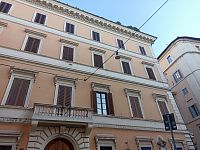 dom, v ktorom žil Bernini na ulici Via della Mercede