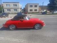PORSCHE