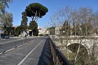 most Palatino (Ponte Palatino) známy aj ako Ponte Inglese