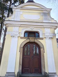 kaplnka sv. Kríža pri kostole