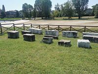 kamene získané počas prác na rieke v rokoch 1989-1991
