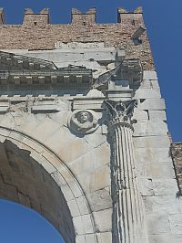 detail