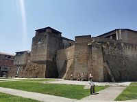 hrad Sismondo