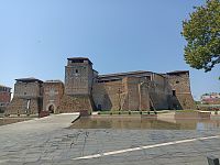 hrad dal postaviť v 15.st. Sigismond Pandolf Malatesti, pán z Rimini