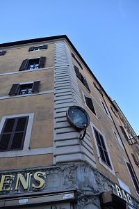 rohový dom na križovatke ulíc Via Liberiana a Via di Santa Maria Maggiore