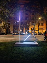 zvieratka zo svietiacich trubiek