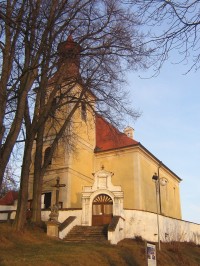 Doudleby - slovanské hradiště a kostel sv. Vincence