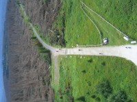 Pohled na cestu z rozhledny