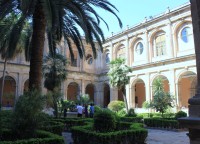Universita(Colegio de Sto.Domingo).