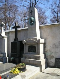 Vyšehradský hřbitov: Hrob Boženy Němcové
