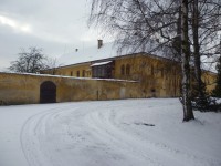 Ruda nad Moravou- zámek od SV nároží s okny zámecké kaple