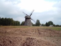 Jeden z větrných mlýnů
