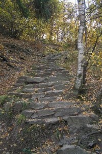 cesta na Bořeň: schody