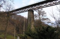 Hrob: Železniční viadukt