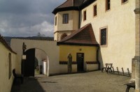 Františkánský klášter: prostor před pokladnou
