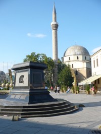 Město Bitola s mešitou