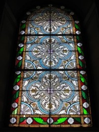 Vitráž: vitrář z místní kaple