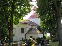 hřbitovní kostelík sv. Matěje v Hrušticích