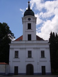 Moravec - kostel Nalezení a Povýšení svatého Kříže