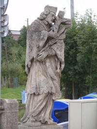 Stařeč - socha sv. Jana Nepomuckého