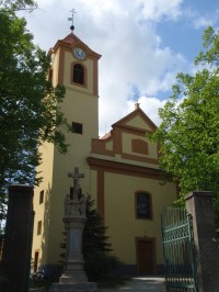 Moravská Nová Ves - kostel a sochy