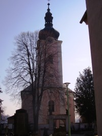 Farní kostel sv. Mikuláše v Oslavanech