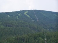 Zakletý: Celkový pohled na lyžařský areál