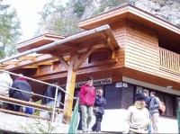 Velká ladová jeskyna