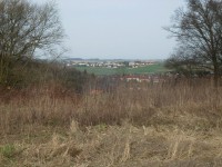 Pohled od odbočky přes Štípu na obec Kostelec