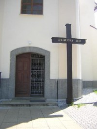 Staříč - kříž u kostela