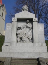 Rychvald - památník - detail