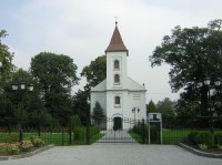 Markvartovice - farní kostel: Markvartovice - farní kostel, pohled z jihu