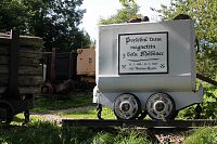 Důlní expozice Měděnec  - vagon s poslední odtěženou tunou magnetitu