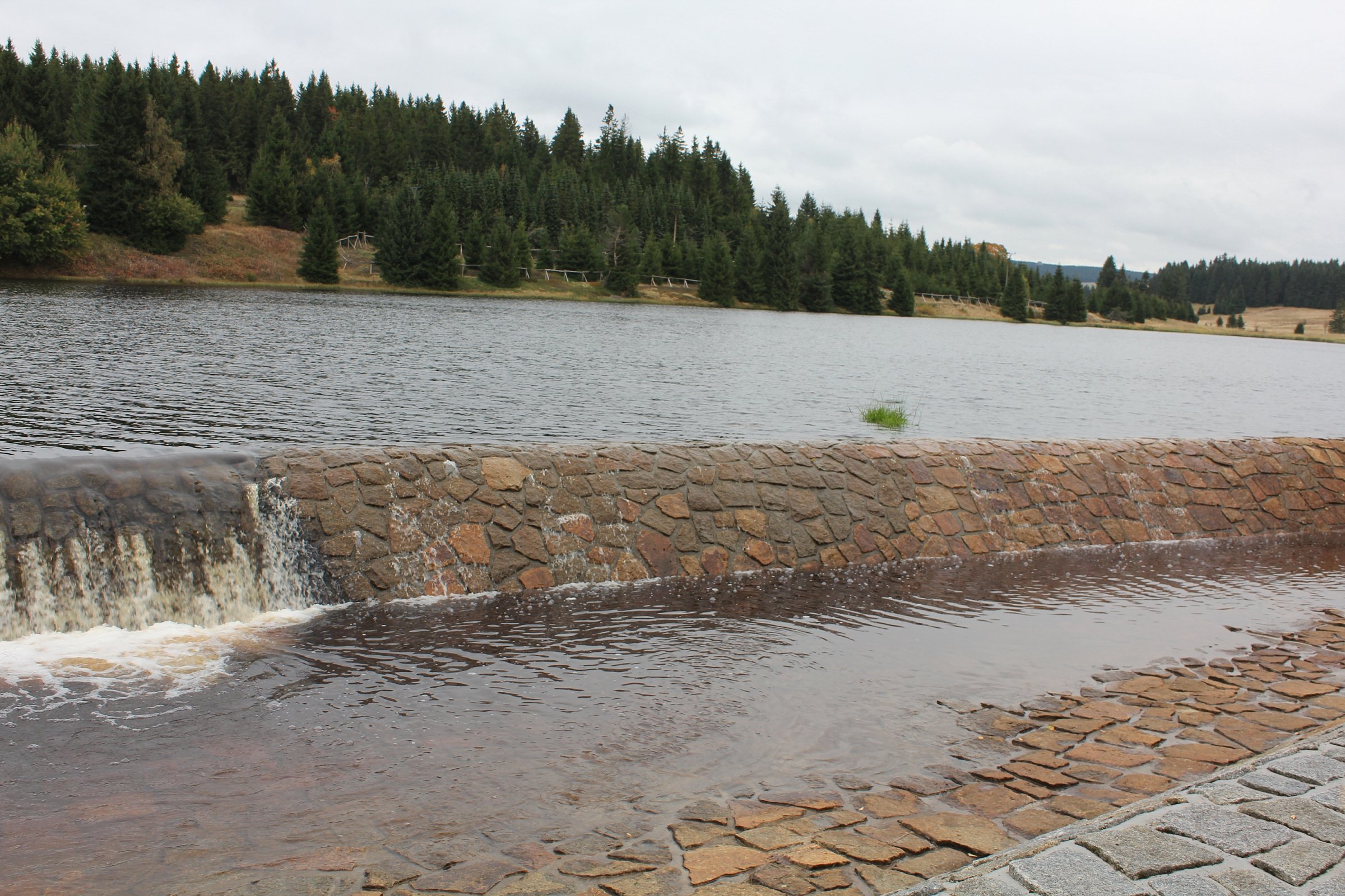 Vodní nádrž Myslivny