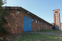 Památka UNESCO – Rudá věž smrti - expediční sklad zvenčí