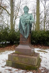 Pomník básníka Karla Theodora Körnera v Dalovicích