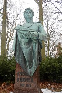 Karel Theodor Körner při svých léčebných pobytech v Karlových Varech v letech 1810 a 1813 chodil do dalovického parku odpočívat.